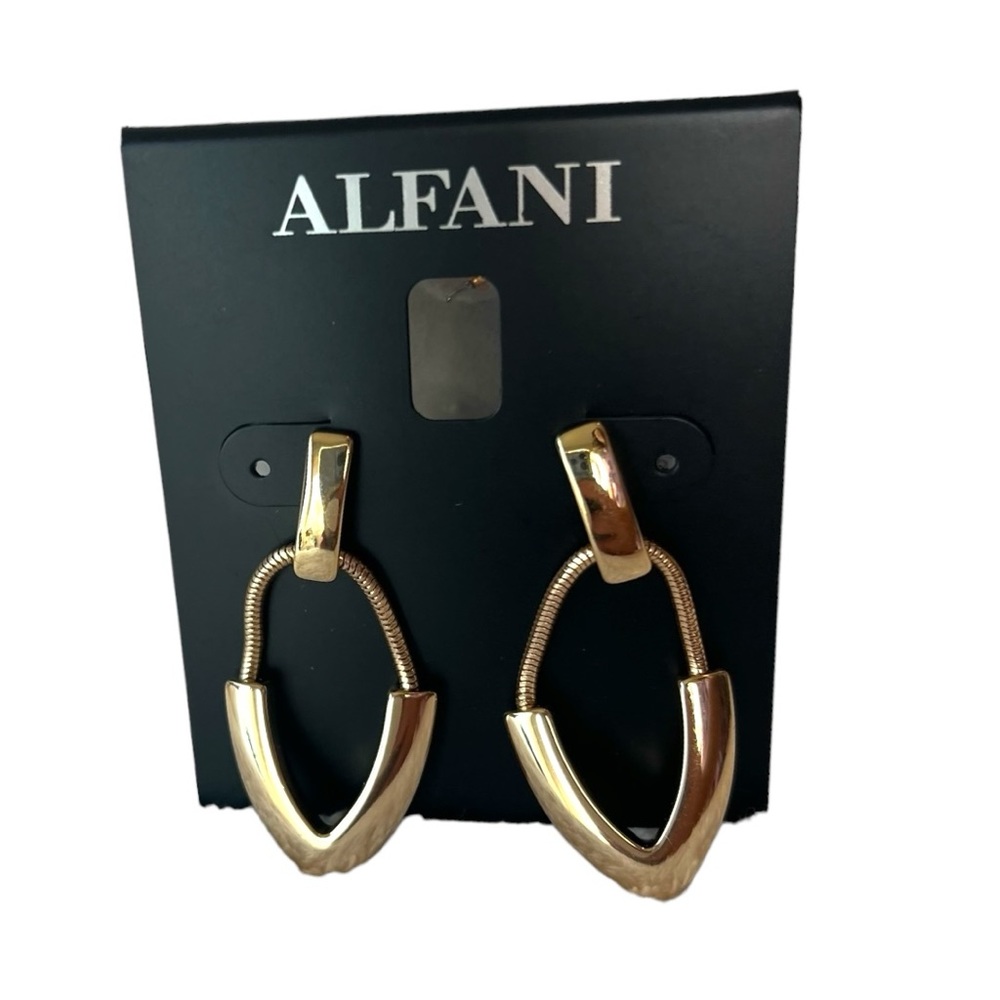 Alfani gold tone dangle earrings